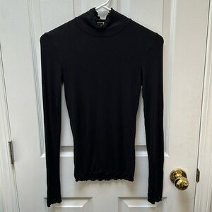 Black Wilfred Turtleneck